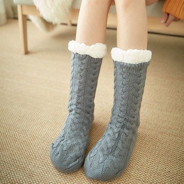 Высокие вязаные тапочки с искусственным мехом
